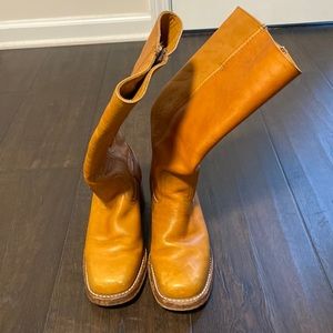 Frye boots size 6.5 M, mustard color in good condition.